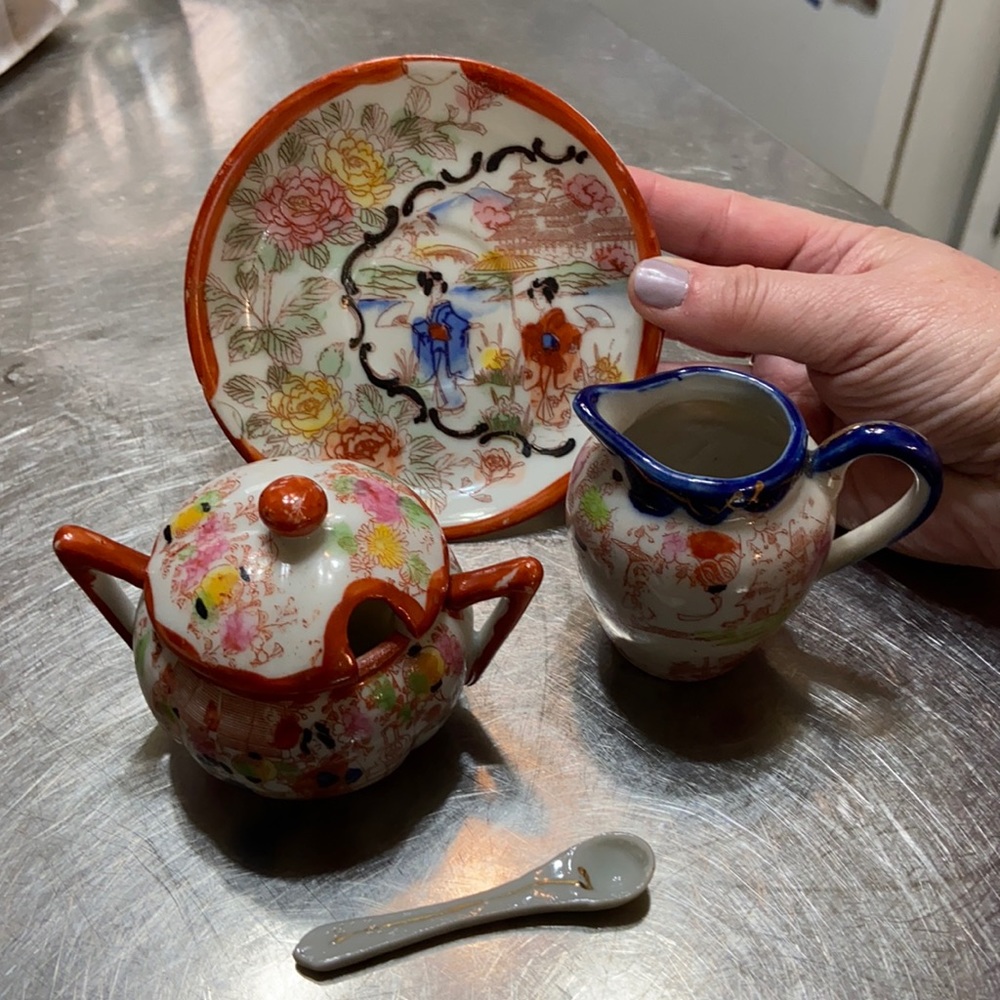 Oriental Creamer and Sugar Bowl with Plate